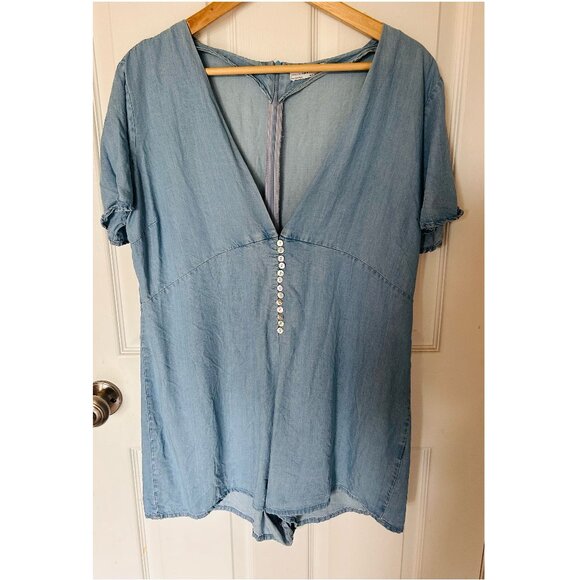 Zara Light Blue Romper - Picture 2 of 10